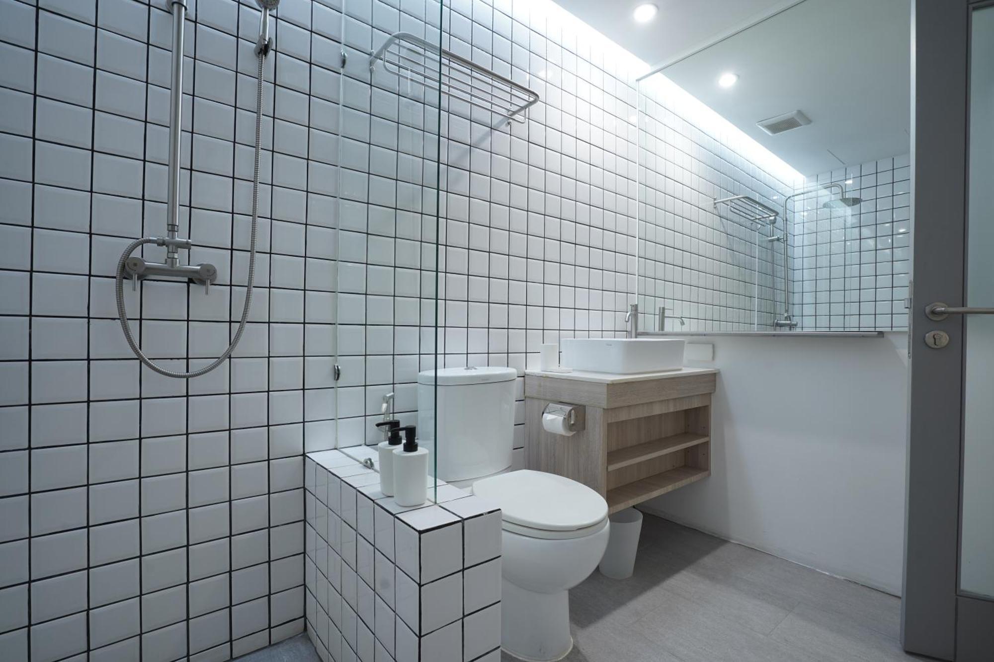 E11 Hotel - Bts Punnawithi Bangkok Exterior foto
